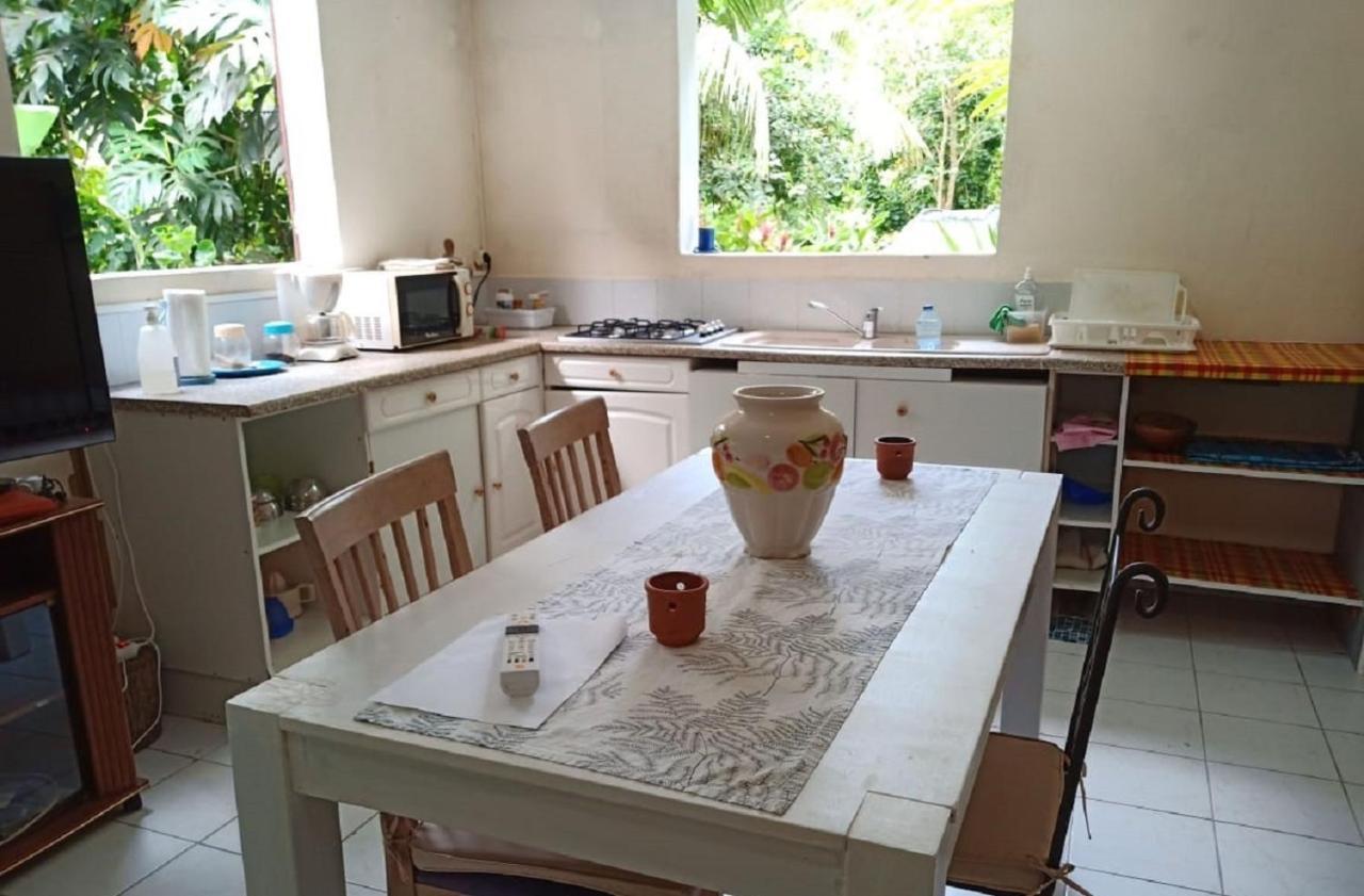 לה מול Maison Alpinia מראה חיצוני תמונה