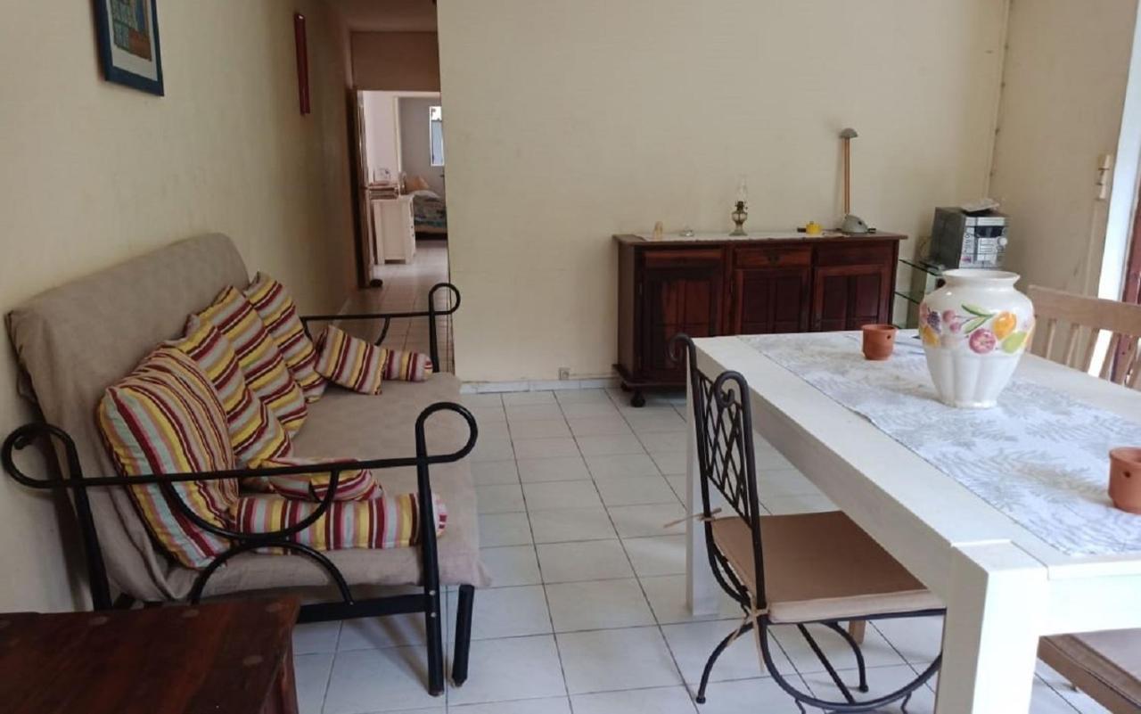 לה מול Maison Alpinia מראה חיצוני תמונה